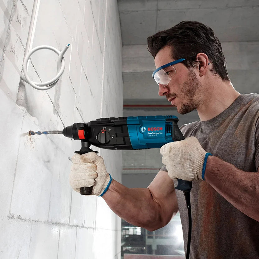 Taladro Rotomartillo SDS-Plus 820w 2.7j 1300rpm Bosch